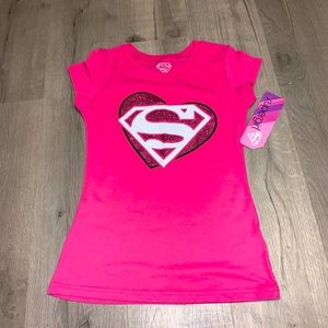 Girls Pink Supergirl tee shirt / Size Lg 1…